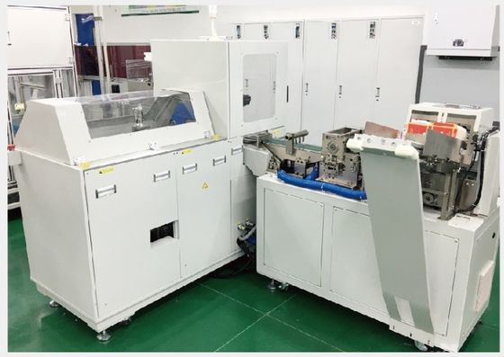 250gsm a automatisé le positionnement de grande précision de cartonneur de machine à emballer